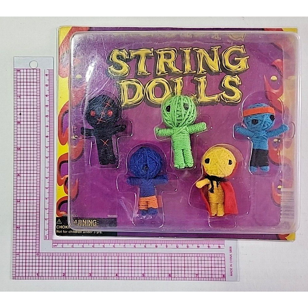 Vintage Vending Display Board String‎ Dolls 0410